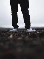 Saintly Gate Venerab